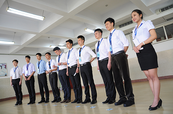 民航服务礼仪 礼仪服务中的专业与温情